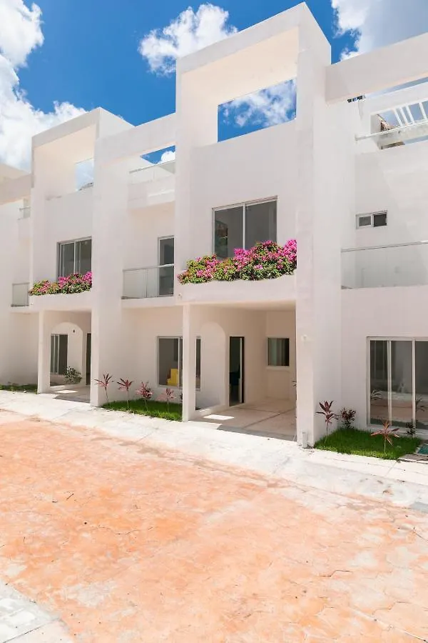 Confortable Casa En Cozumel, Condominio Con Vista Al Mar # 10 contacts